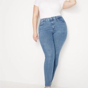 Good American Always Fit size 14-18 long Blue Skinny Jeans